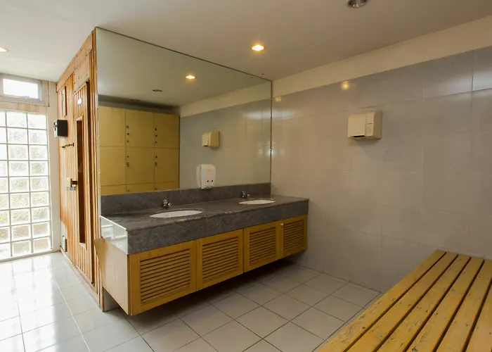 Sky Place Srinakarin Apartahotel 3*